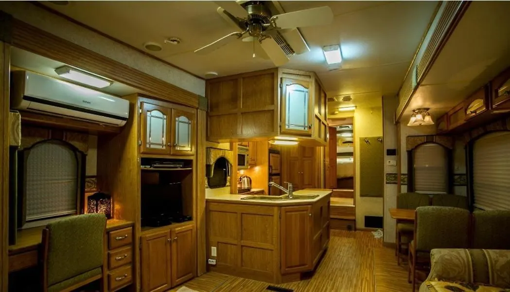 Sunyang Village Dome Caravan Τζέτζου 0*,  Νότια Κορέα